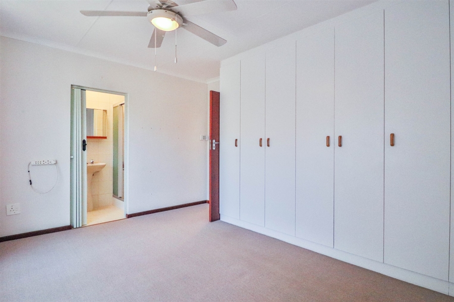 3 Bedroom Property for Sale in Reebok Western Cape